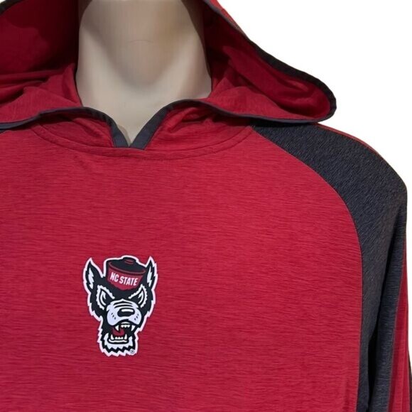 NC State Wolfpack Colosseum Hooded Wind Workout Red Black LS Shirt New - Picture 2 of 9